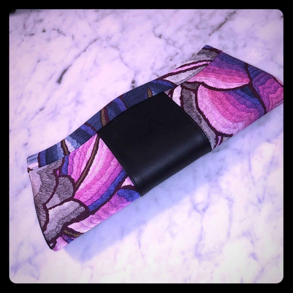 Brand New Pineda Covalin clutch